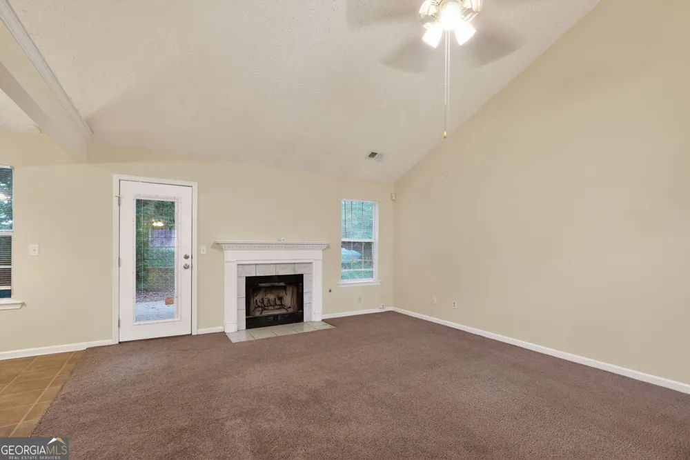 221 Fairview PT Ellenwood, GA 30294