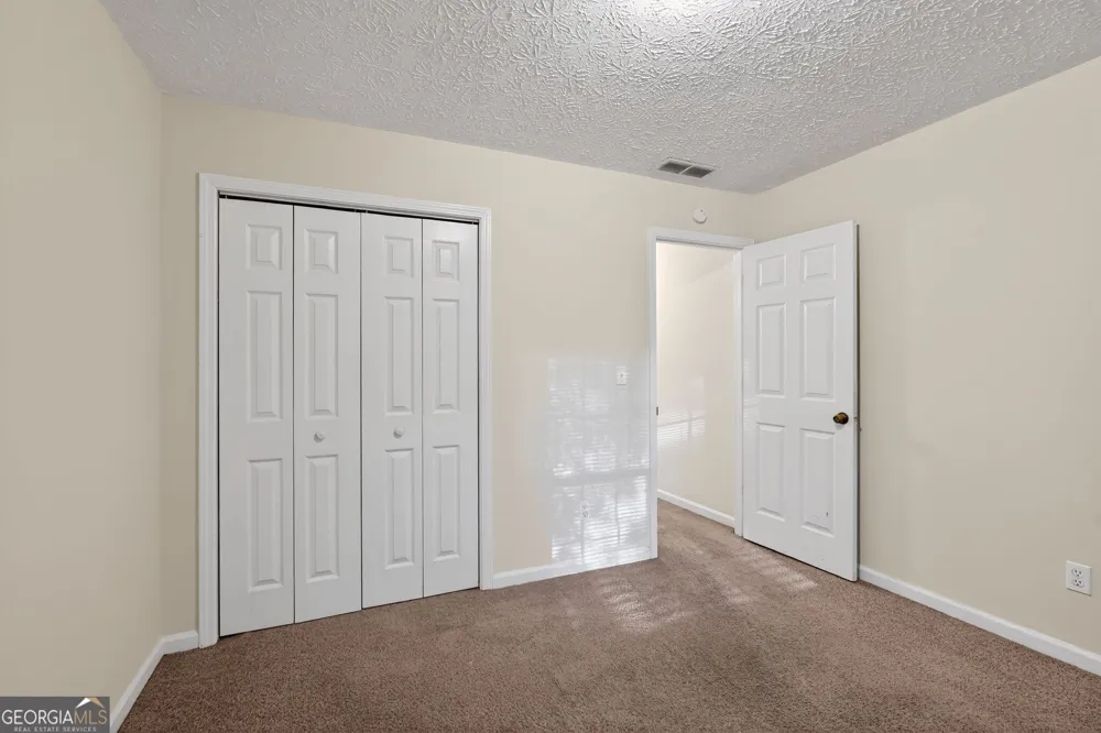 221 Fairview PT Ellenwood, GA 30294