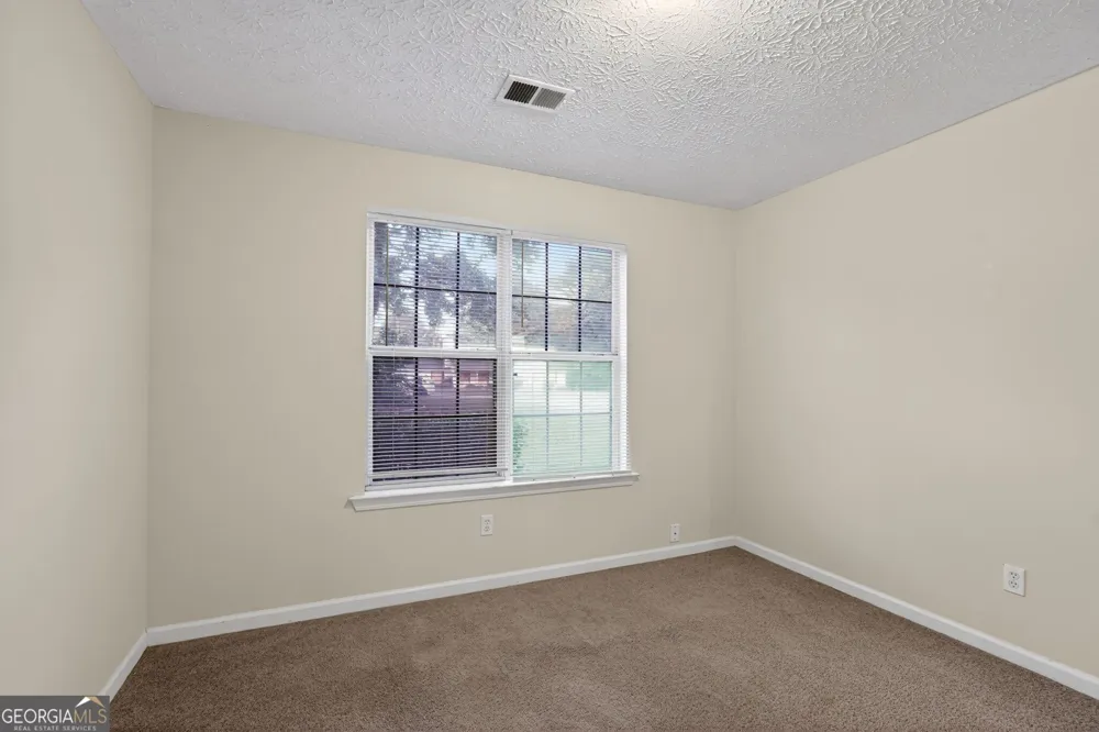 221 Fairview PT Ellenwood, GA 30294
