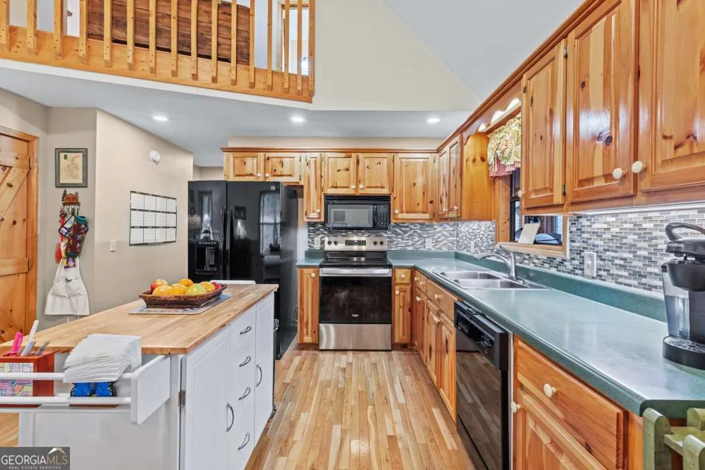 39 Lillian WAY Blairsville, GA 30512