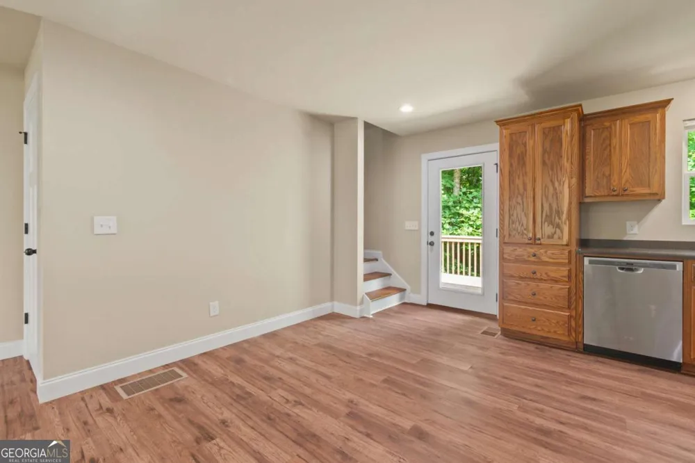 148 Brooks DR Dahlonega, GA 30533