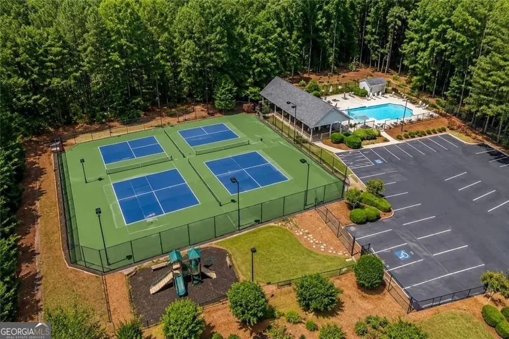 2482 Windchase CT Buford, GA 30518