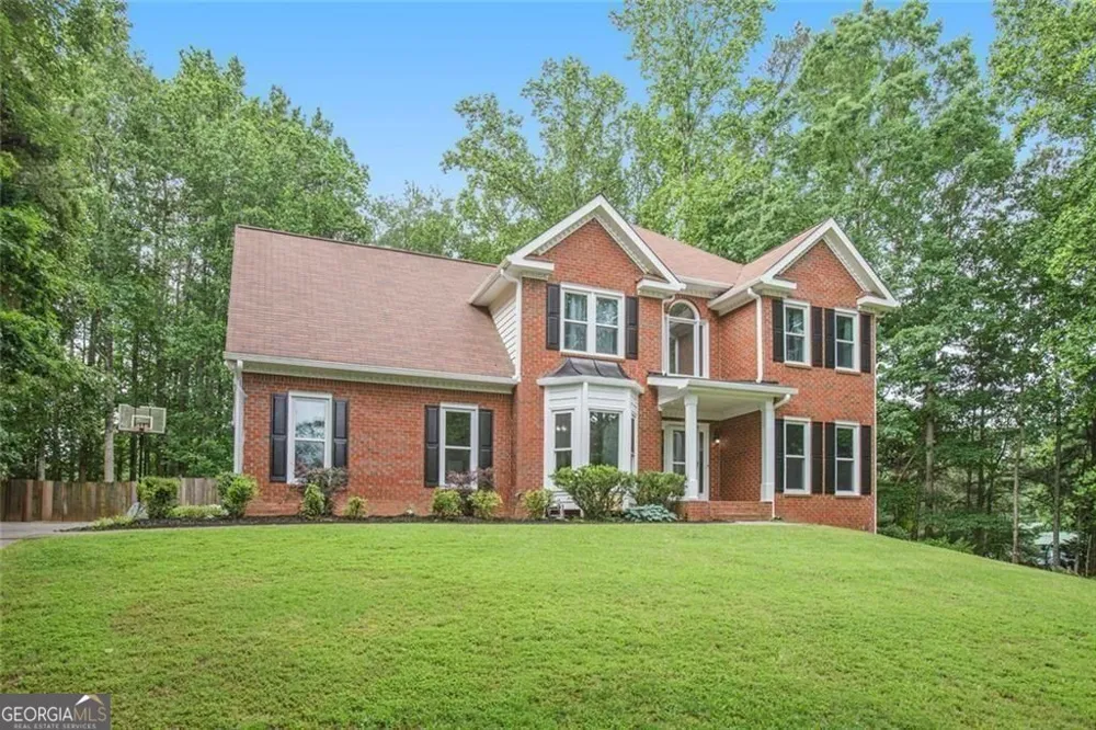 2482 Windchase CT Buford, GA 30518