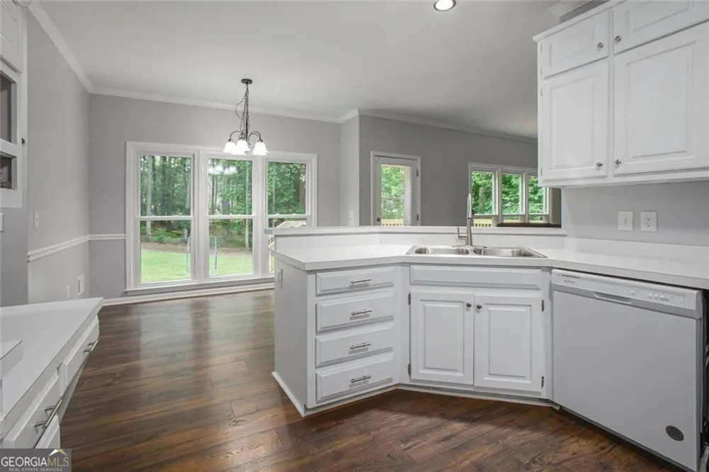 2482 Windchase CT Buford, GA 30518