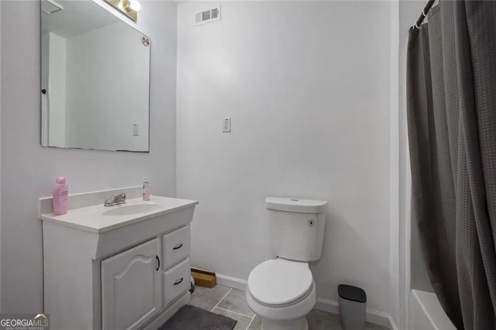 2482 Windchase CT Buford, GA 30518