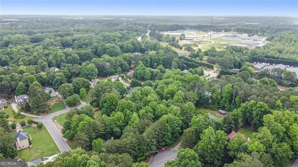 2482 Windchase CT Buford, GA 30518