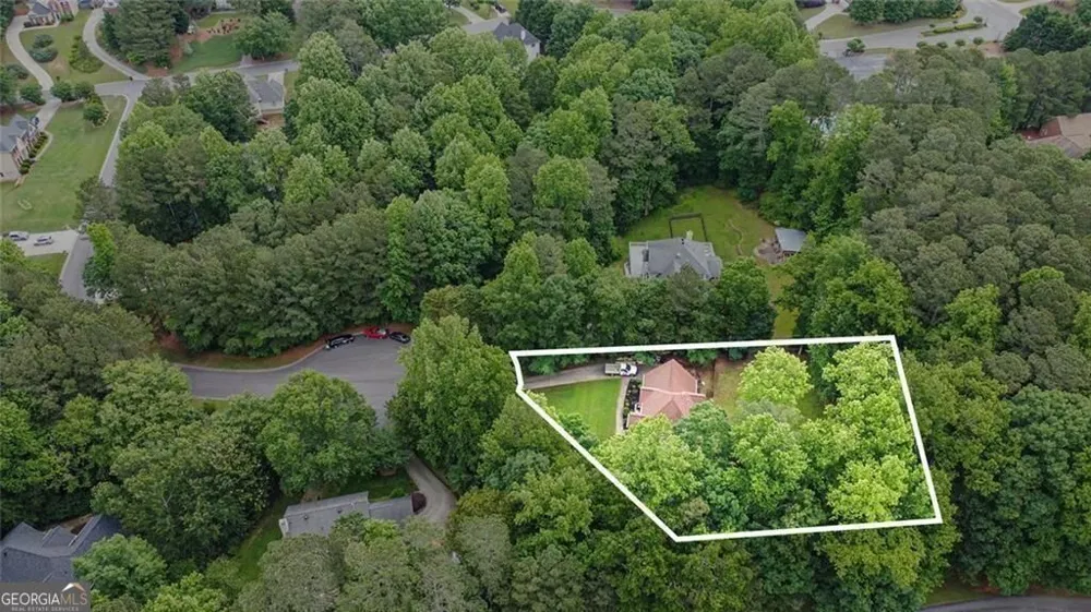 2482 Windchase CT Buford, GA 30518