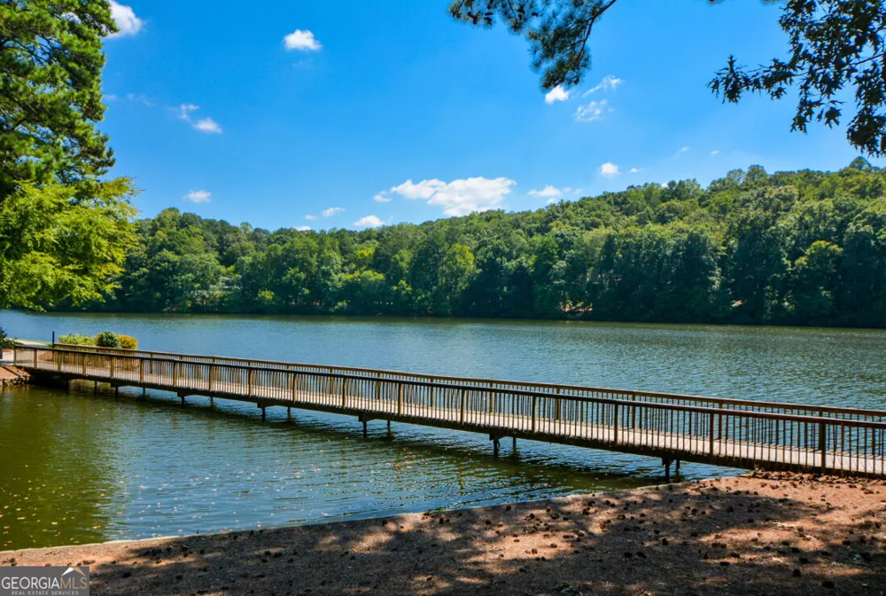 270 Lakeview RDG W Roswell, GA 30076