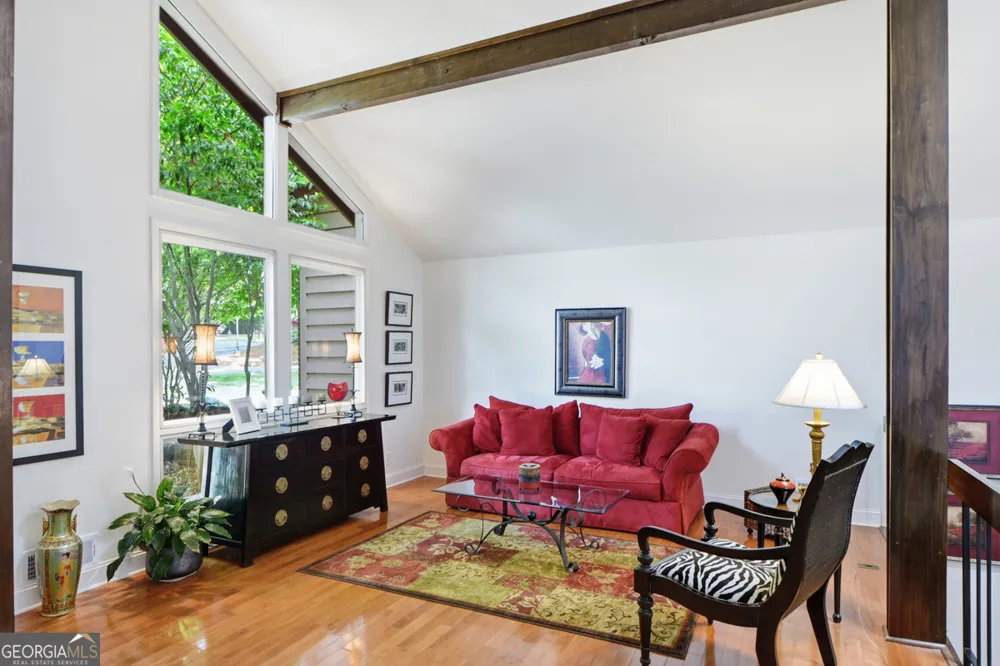 270 Lakeview RDG W Roswell, GA 30076