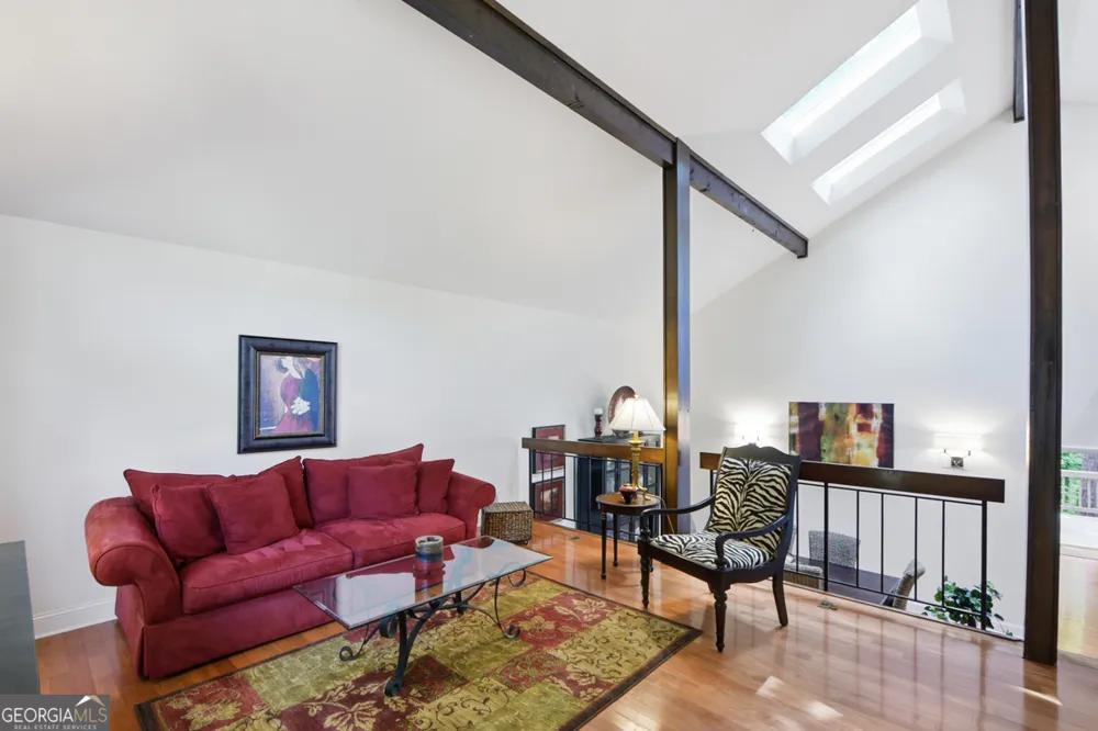 270 Lakeview RDG W Roswell, GA 30076