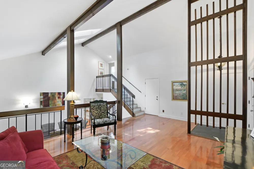 270 Lakeview RDG W Roswell, GA 30076