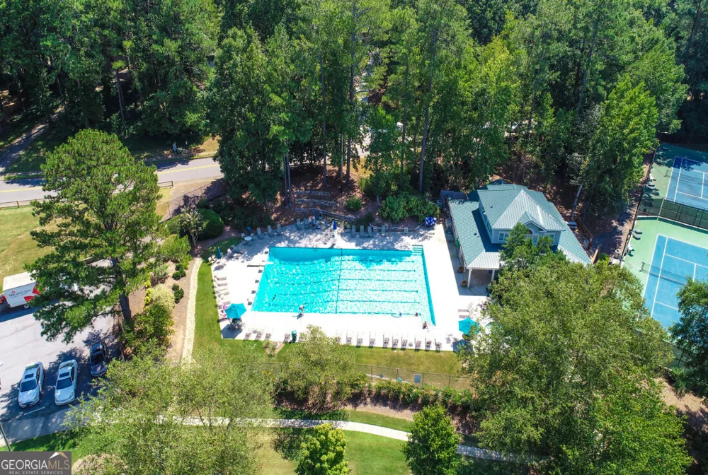 270 Lakeview RDG W Roswell, GA 30076