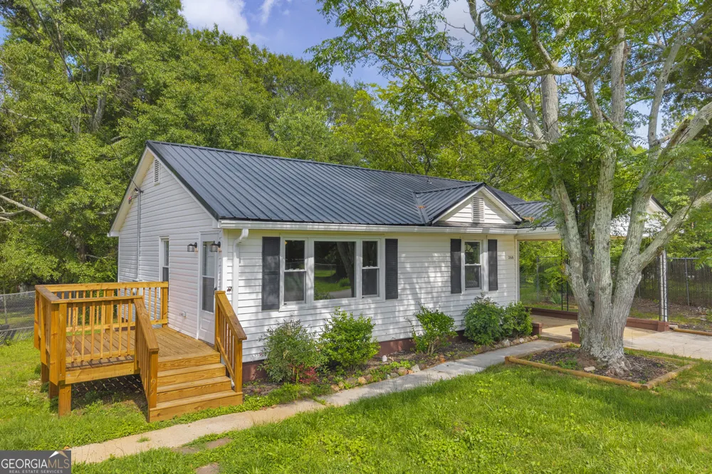 266 Randall ST Lavonia, GA 30553