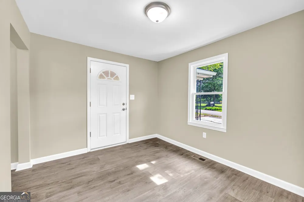 266 Randall ST Lavonia, GA 30553