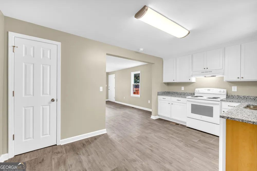 266 Randall ST Lavonia, GA 30553
