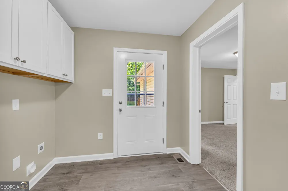 266 Randall ST Lavonia, GA 30553