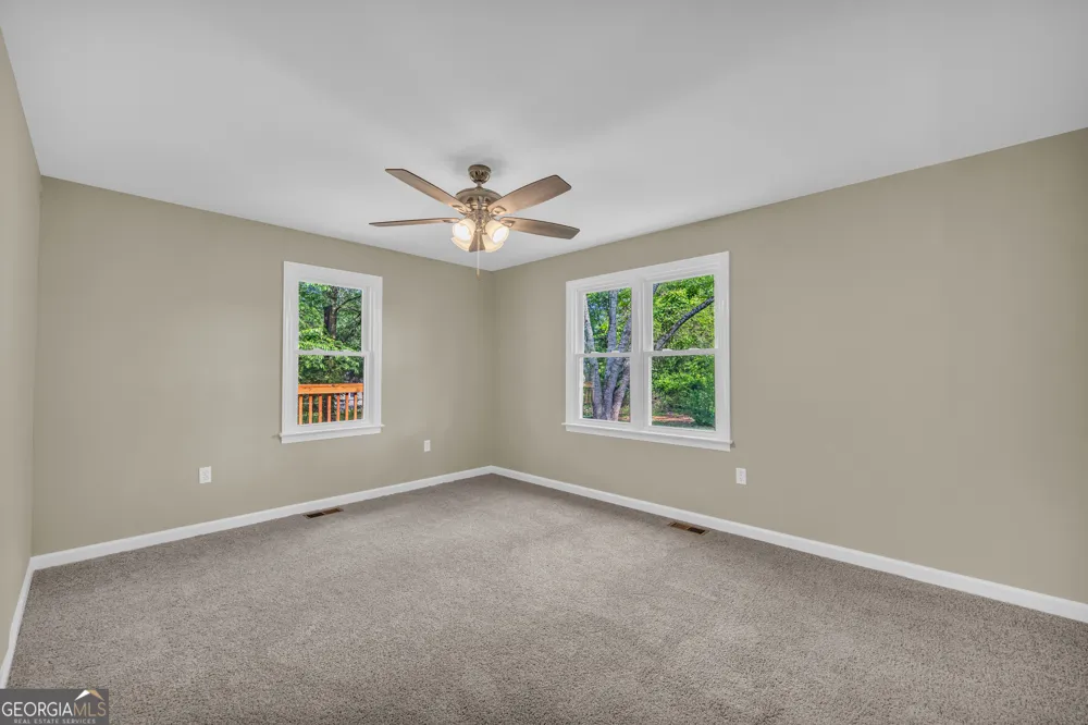266 Randall ST Lavonia, GA 30553