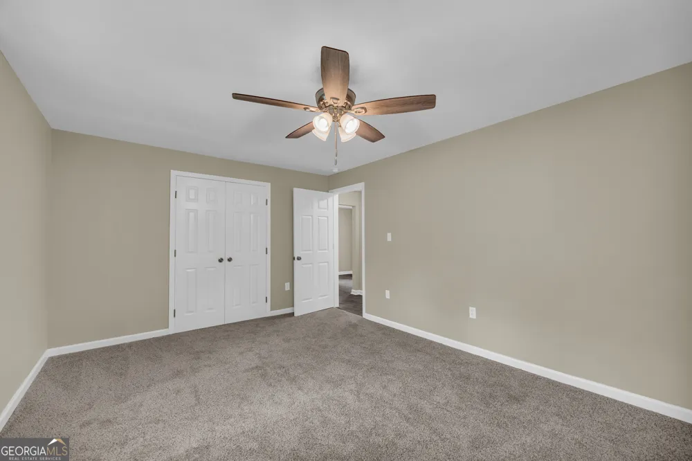 266 Randall ST Lavonia, GA 30553