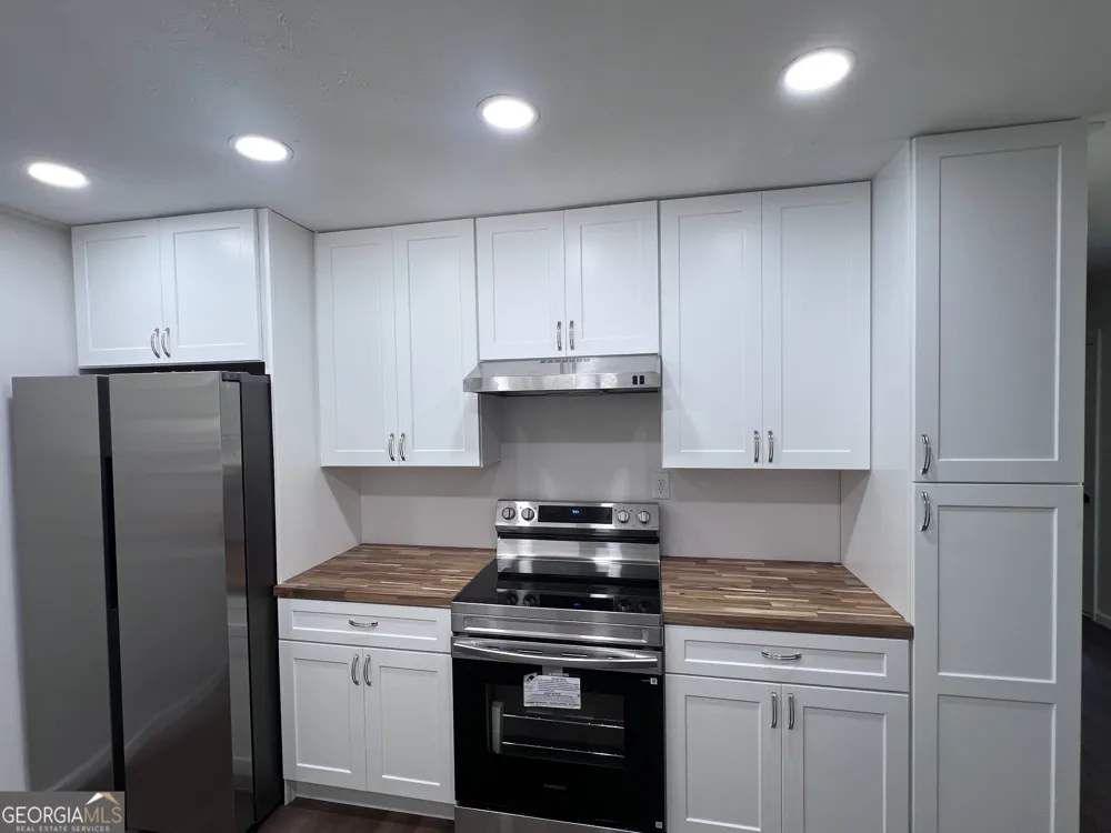125 Sinclair Marina RD NE Milledgeville, GA 31061