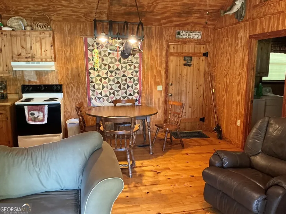 135 Woodland DR Georgetown, GA 39854