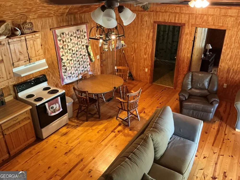 135 Woodland DR Georgetown, GA 39854