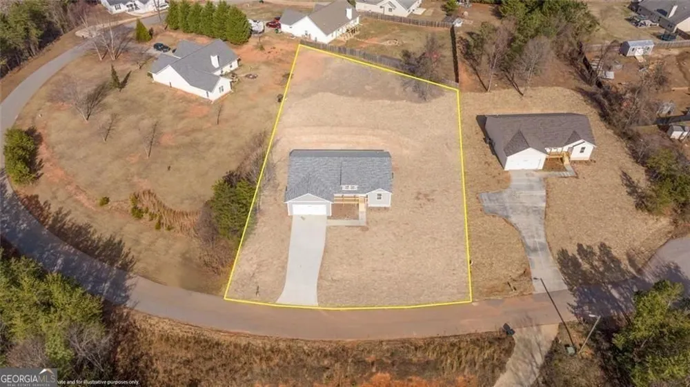 613 Cypress DR Mount Airy, GA 30563