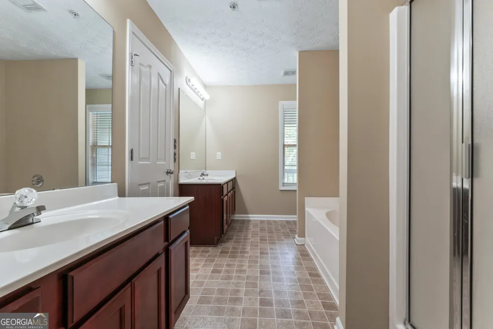 3813 Augustine PL Rex, GA 30273