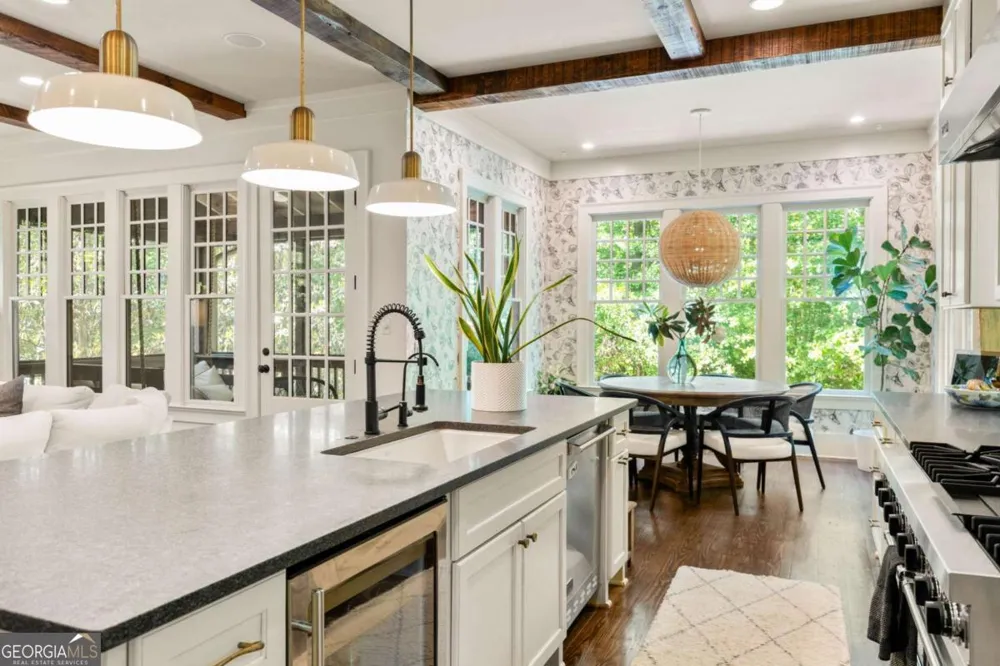 10568 Serenbe LN Chattahoochee Hills, GA 30268