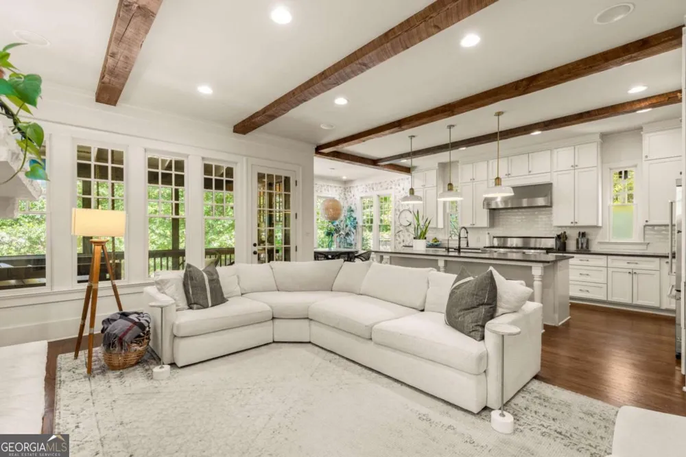 10568 Serenbe LN Chattahoochee Hills, GA 30268