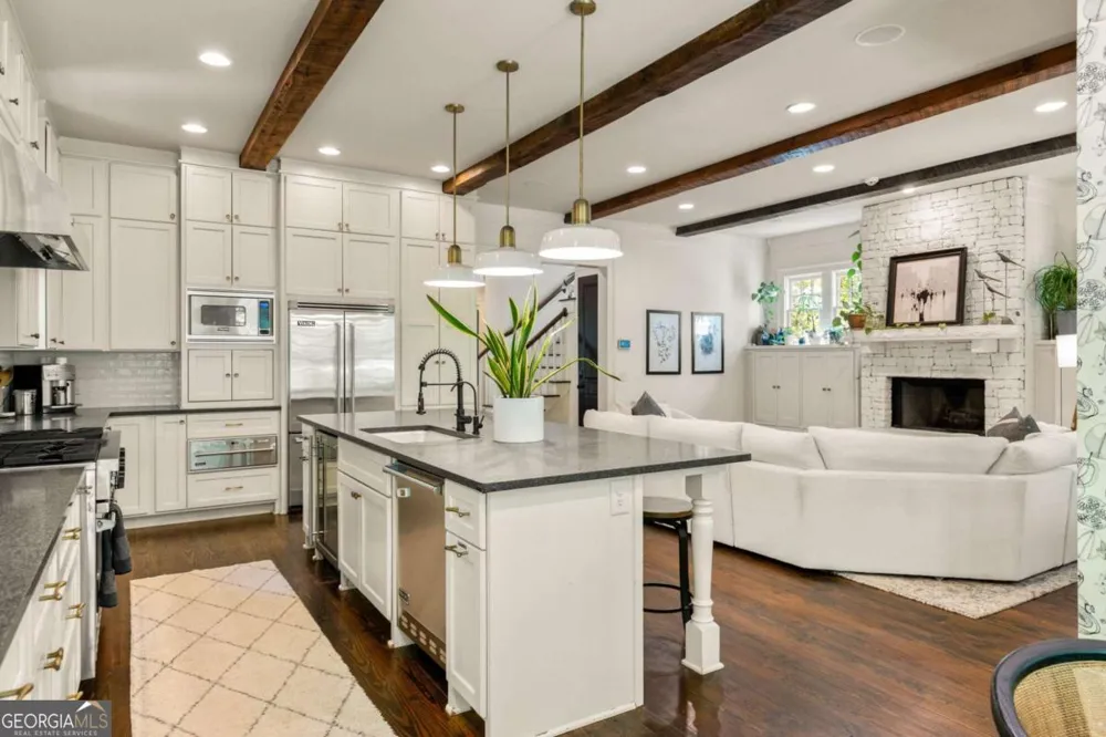 10568 Serenbe LN Chattahoochee Hills, GA 30268