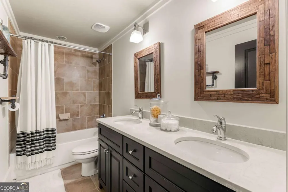 10568 Serenbe LN Chattahoochee Hills, GA 30268
