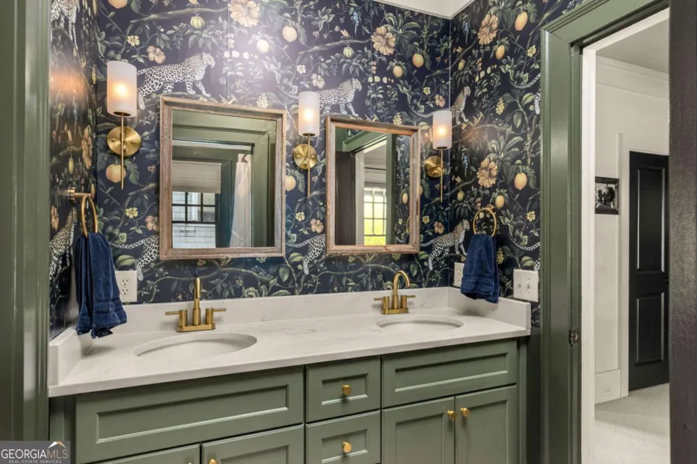 10568 Serenbe LN Chattahoochee Hills, GA 30268