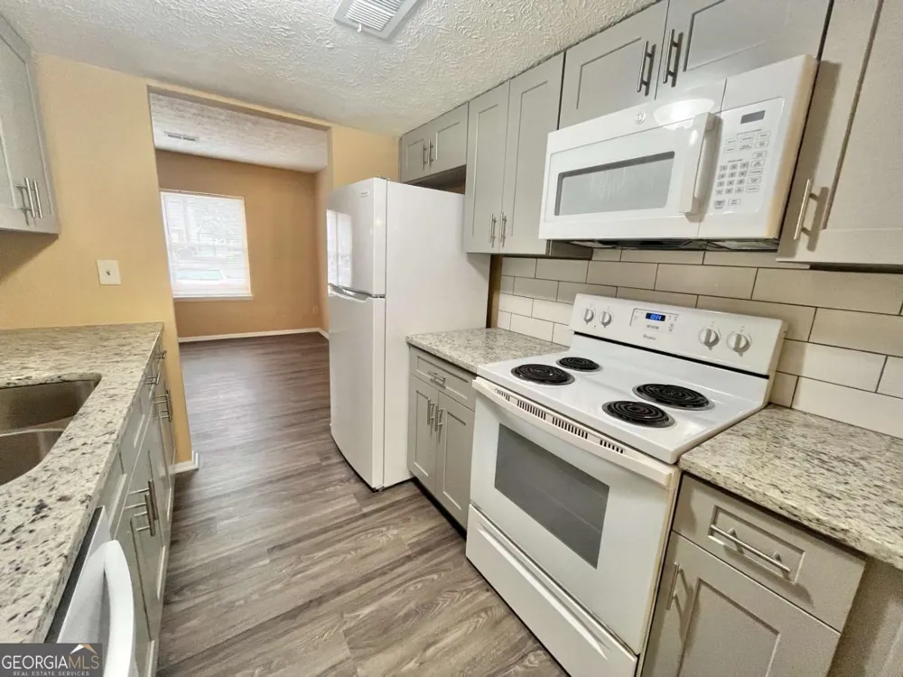 6418 Meadow Rue DR Peachtree Corners, GA 30092