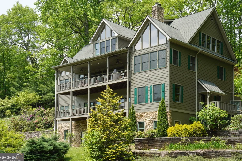 115 Dam Lake DR Dillard, GA 30537