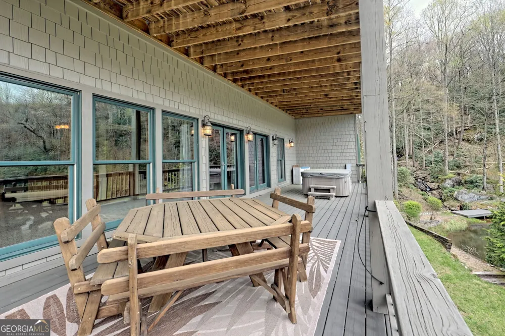 115 Dam Lake DR Dillard, GA 30537