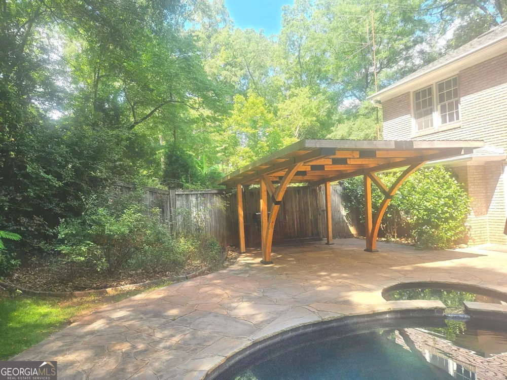 615 Kings RD Athens, GA 30606
