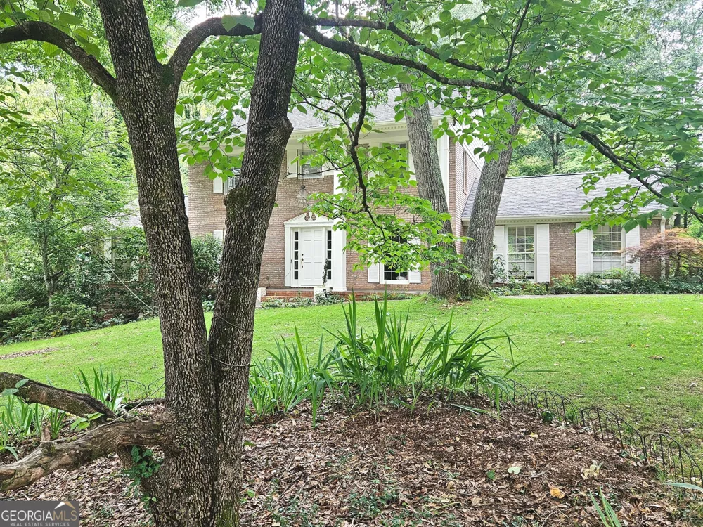 615 Kings RD Athens, GA 30606