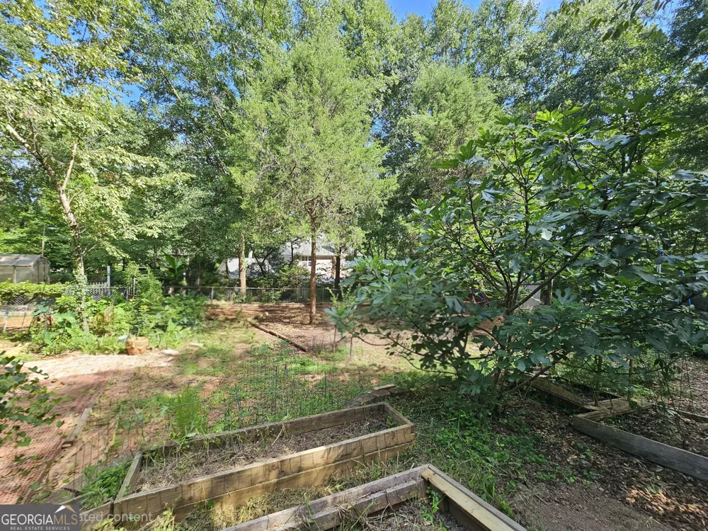 615 Kings RD Athens, GA 30606