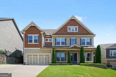 411 Ridgeway LN