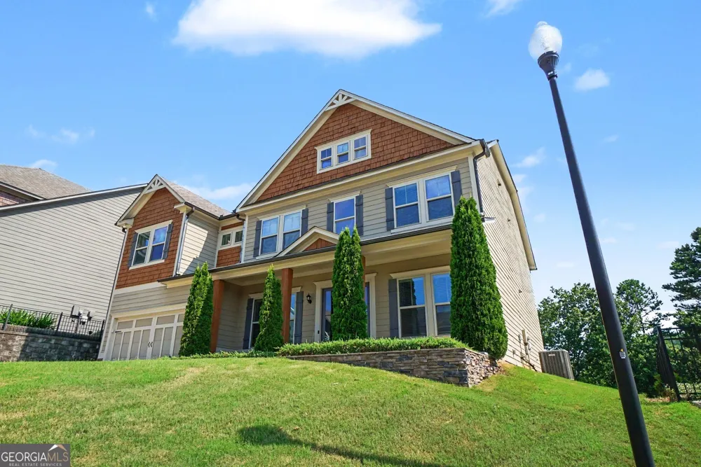 411 Ridgeway LN Canton, GA 30114