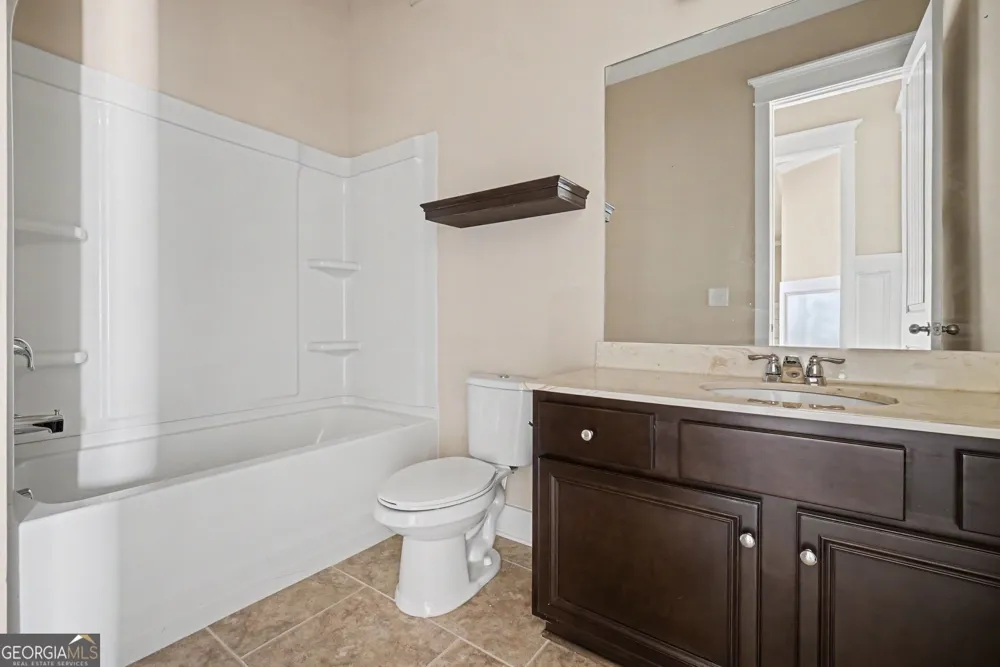 411 Ridgeway LN Canton, GA 30114