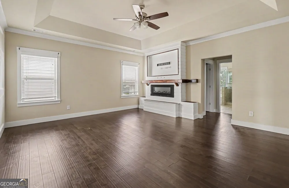 411 Ridgeway LN Canton, GA 30114