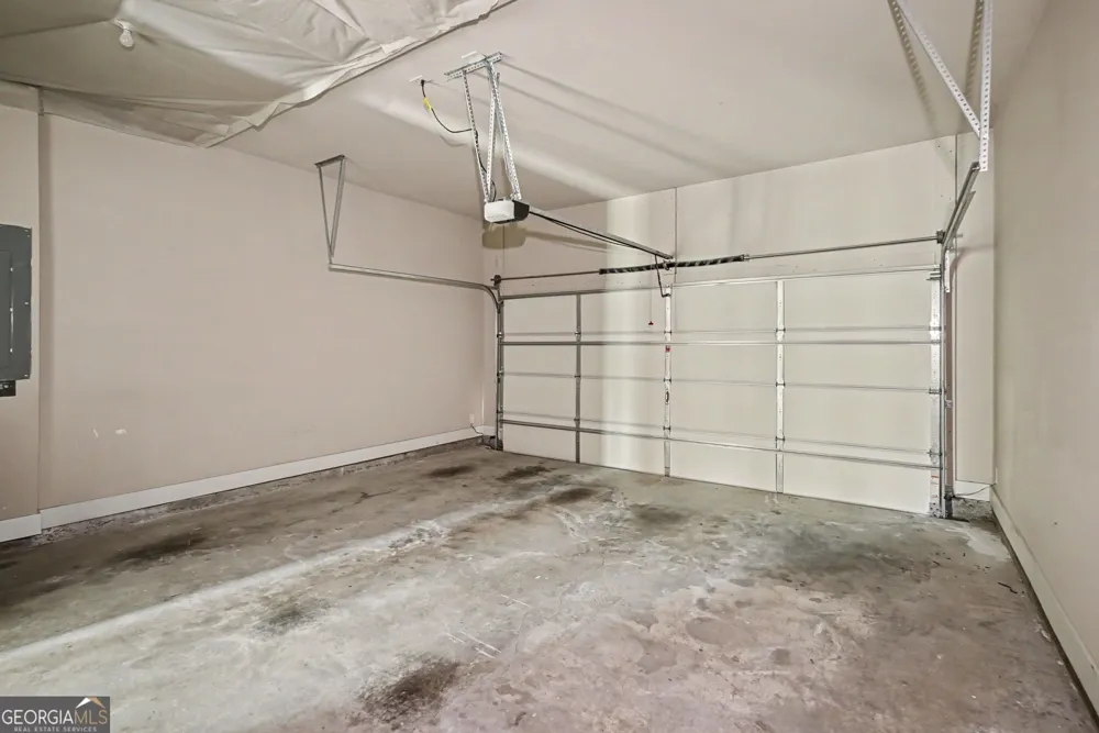 411 Ridgeway LN Canton, GA 30114