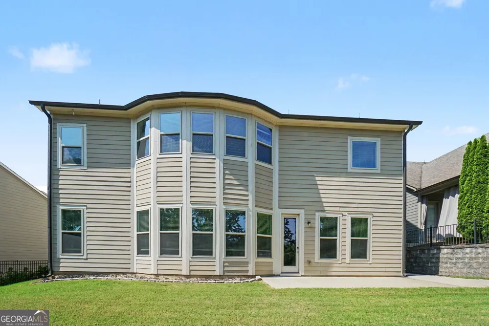 411 Ridgeway LN Canton, GA 30114