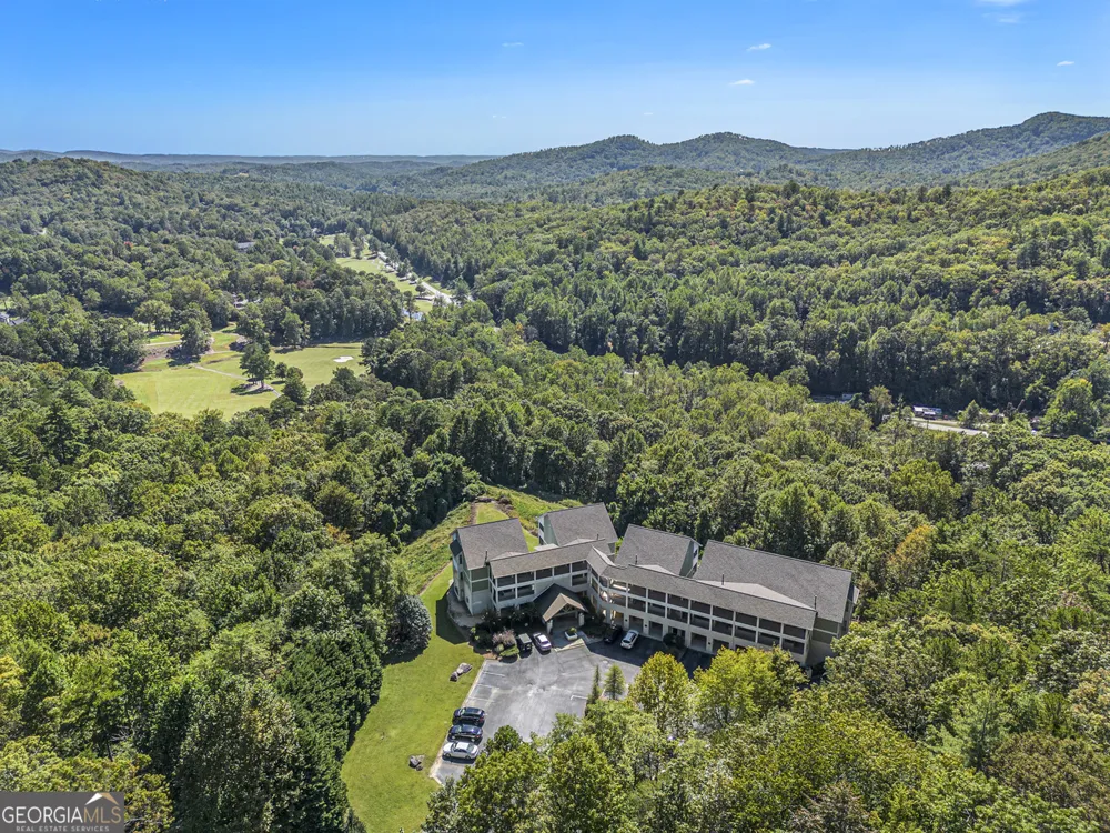 300 Banister DR Clayton, GA 30525