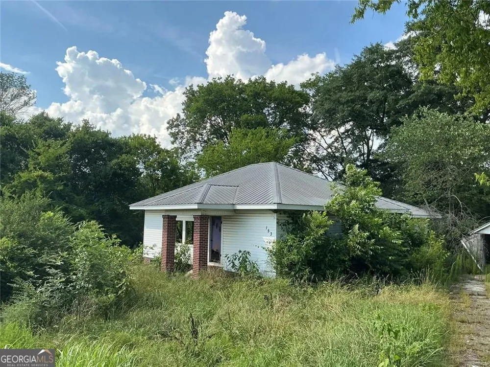 153 Henderson Bend RD NW Calhoun, GA 30701