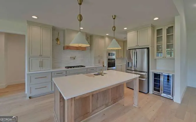 317 Bell Creek Cove RD Hiawassee, GA 30546