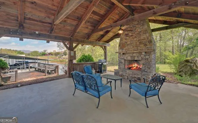 317 Bell Creek Cove RD Hiawassee, GA 30546