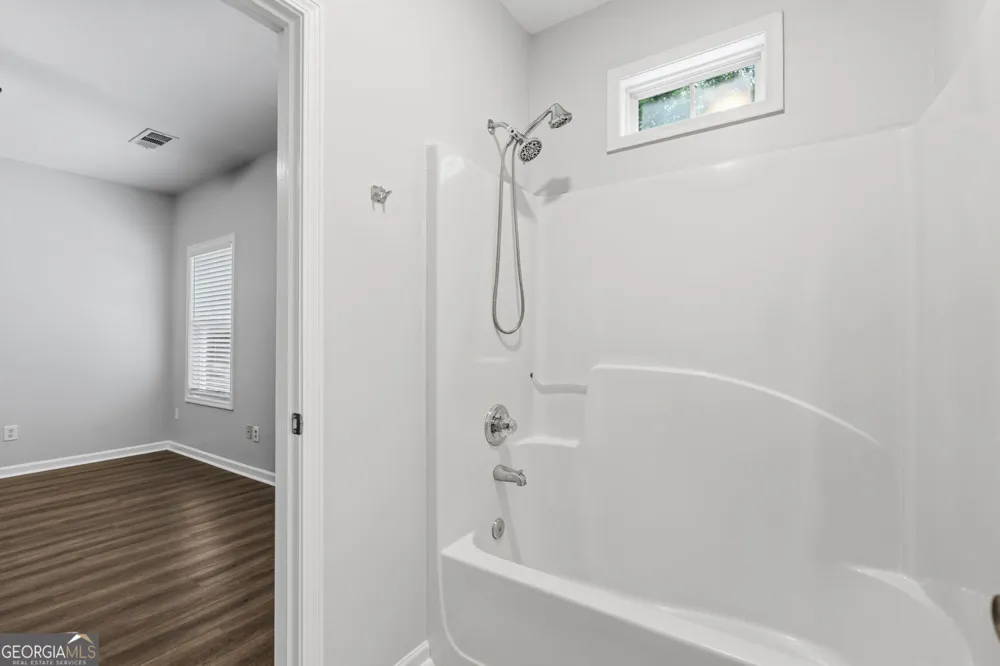 2148 Splitrail TRL NE Buford, GA 30519