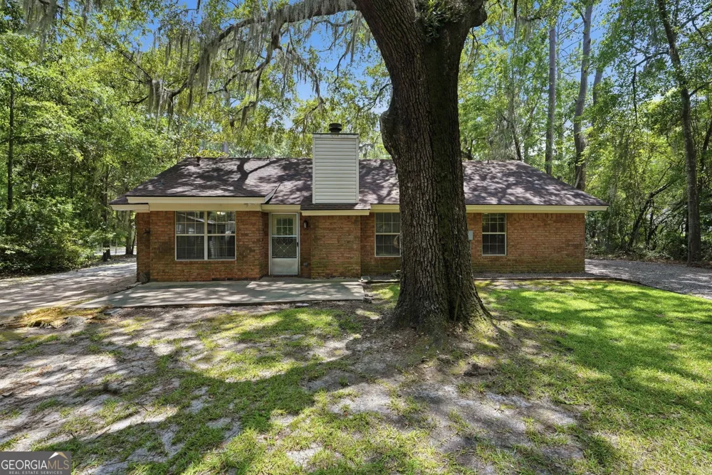 107 E Mills AVE Hinesville, GA 31313